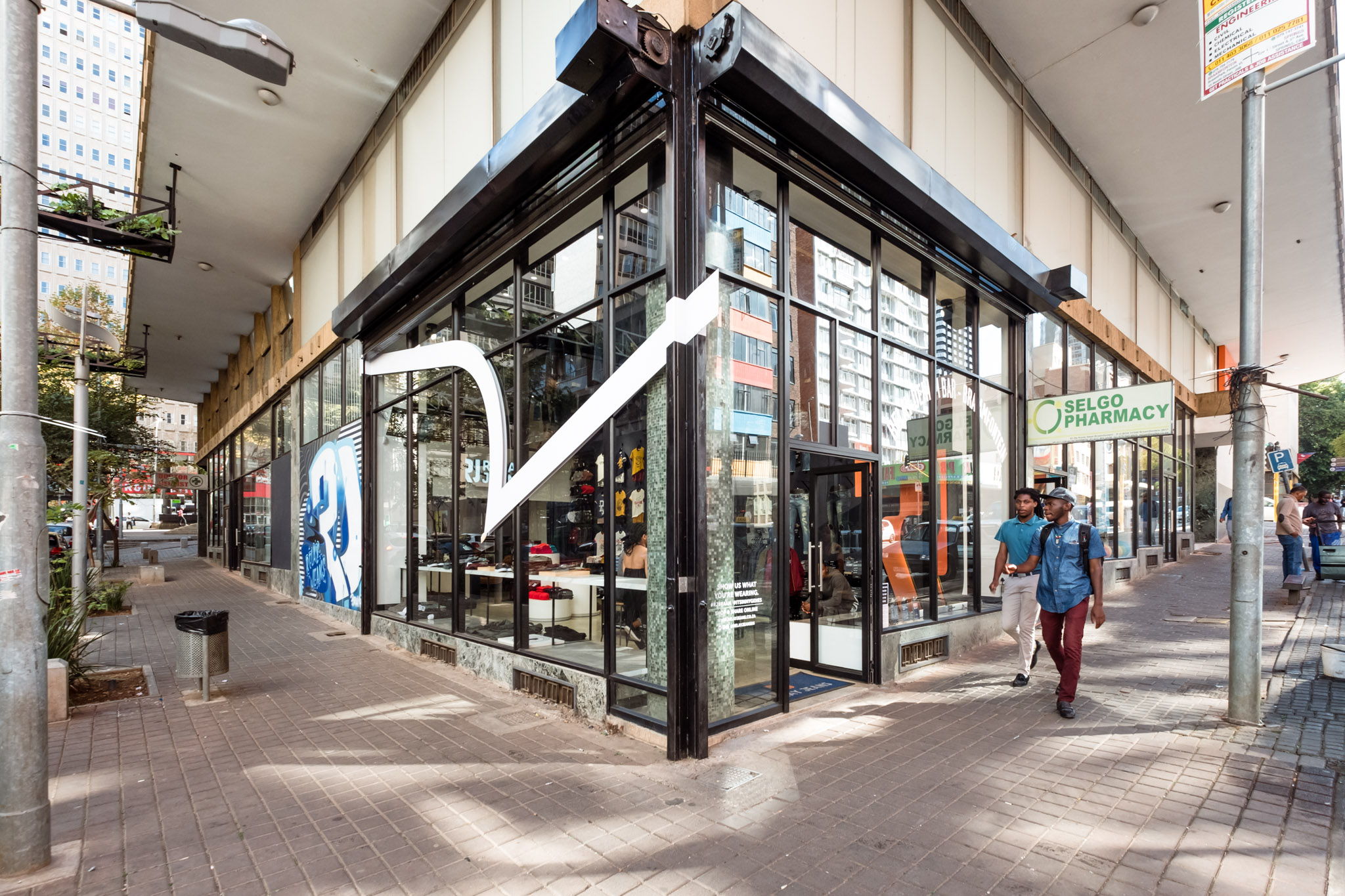 Relay Jeans Retail Interior Design DP Group